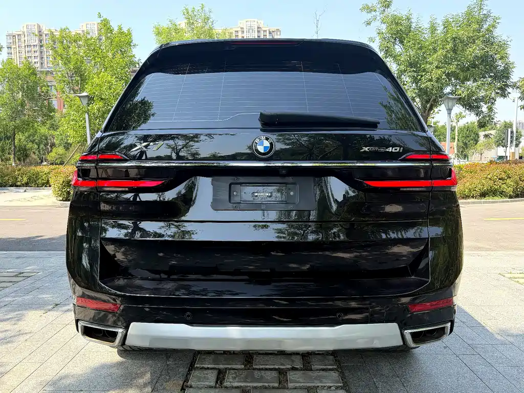 BMW X7 2023 xDrive40i Lead Luxury