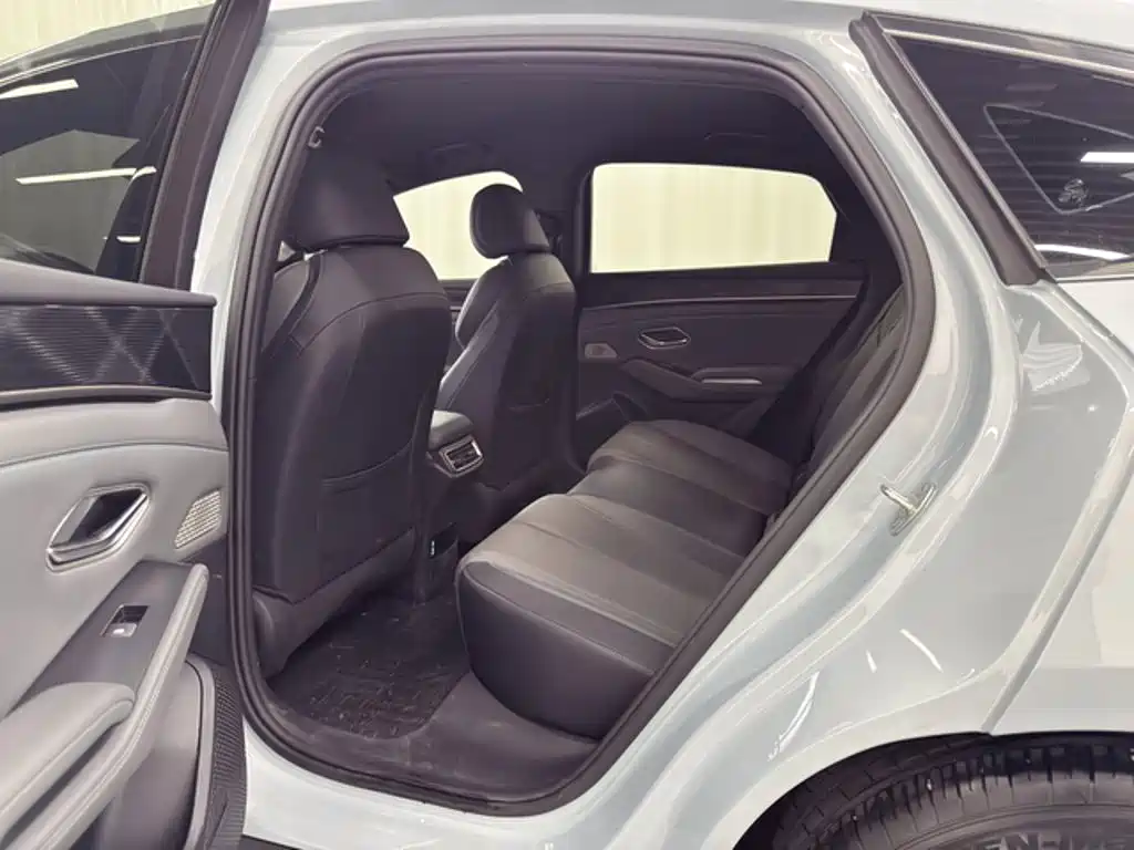 BYD Qin L — миниатюра 13