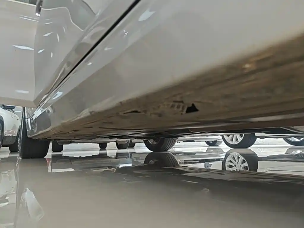 BMW 3 Series — миниатюра 21