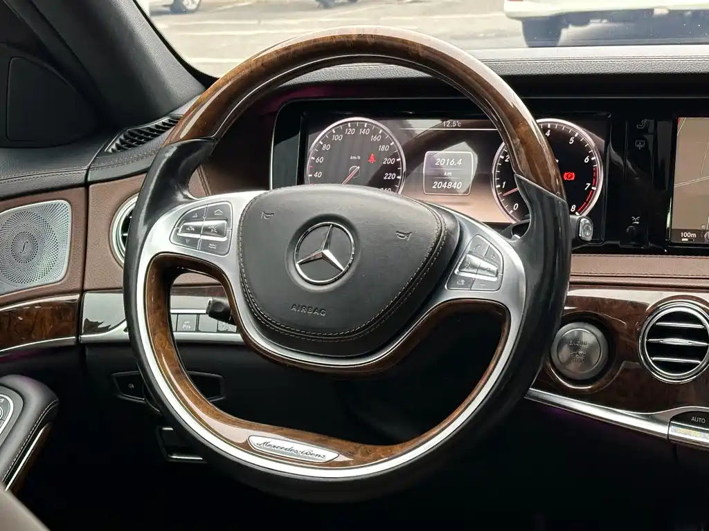 Mercedes-Benz S-Class — миниатюра 13
