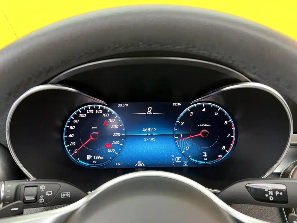 Mercedes-Benz GLC — миниатюра 13