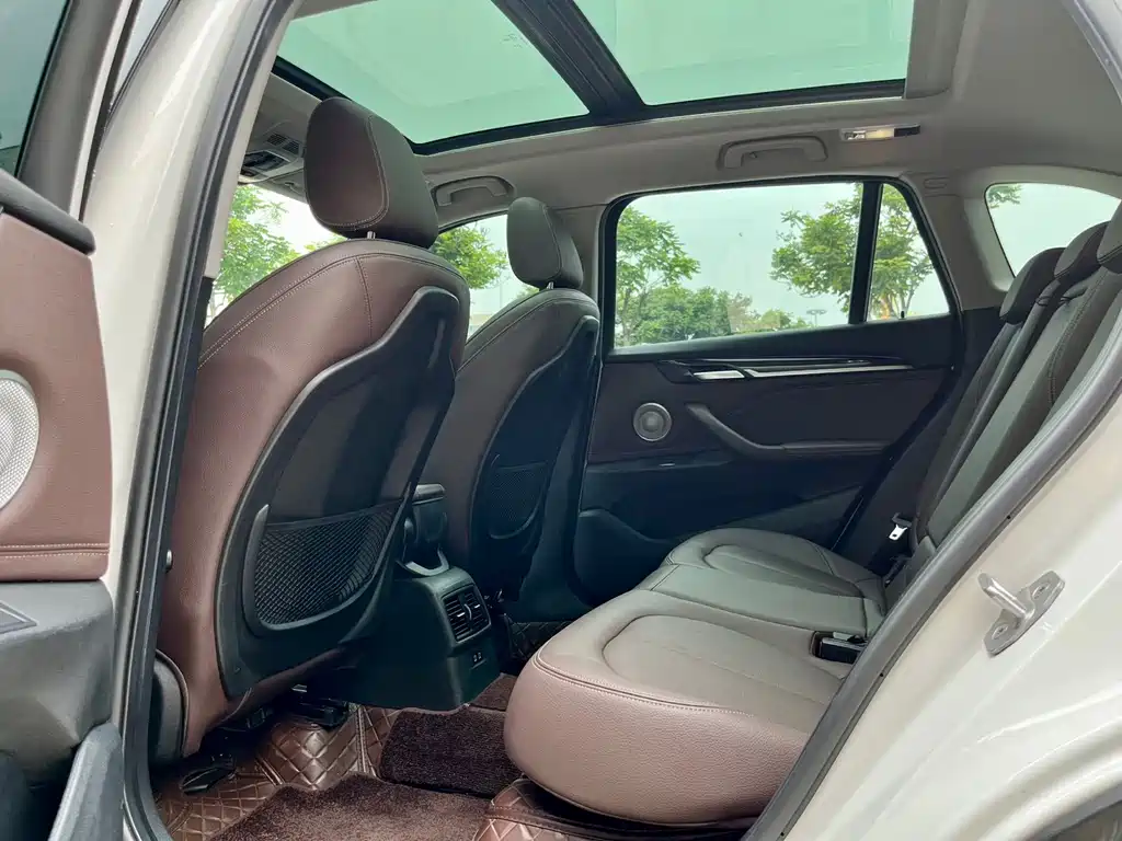 BMW X1 — миниатюра 6