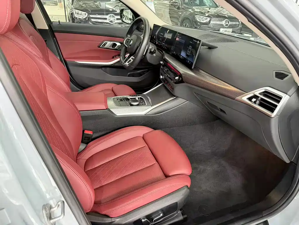 BMW 3 Series 3 2025 330Li M Sport