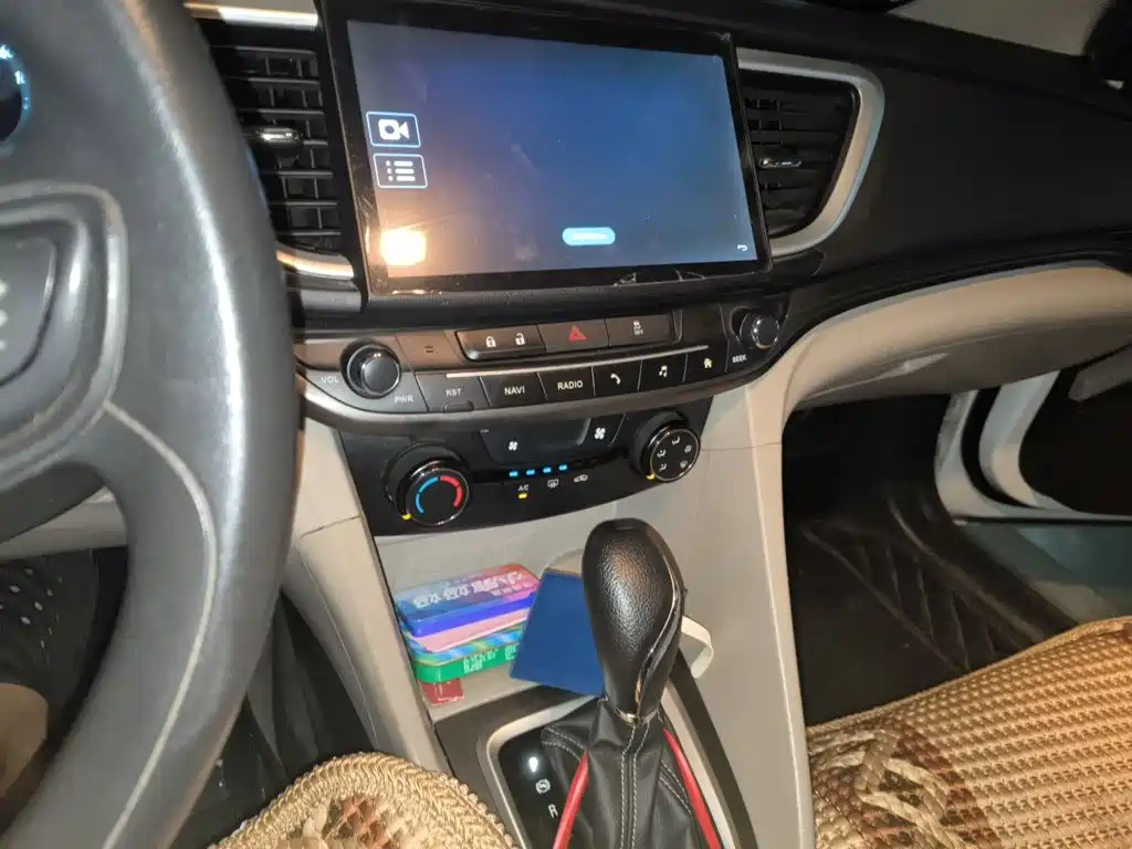 Buick Excelle — миниатюра 9