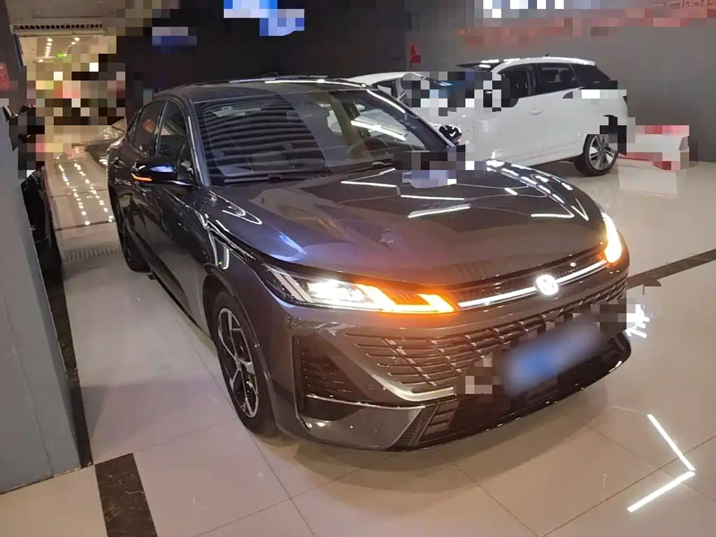 Changan Eado — миниатюра 4