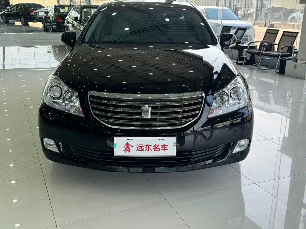 Toyota Crown 2012