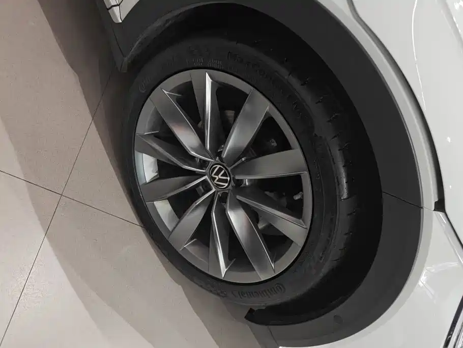 Volkswagen CC — миниатюра 6