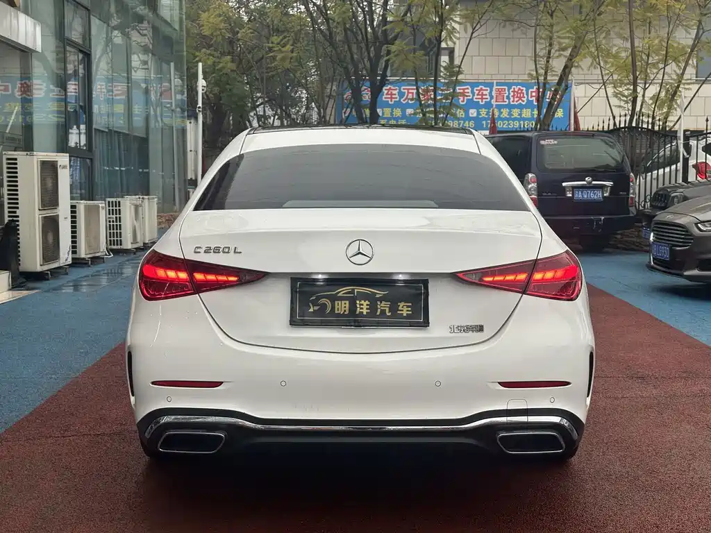 Mercedes-Benz C-Class — миниатюра 5