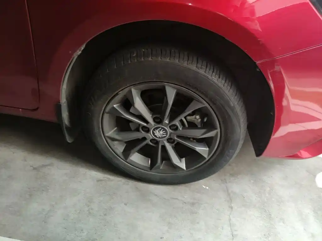 BYD Qin — миниатюра 25