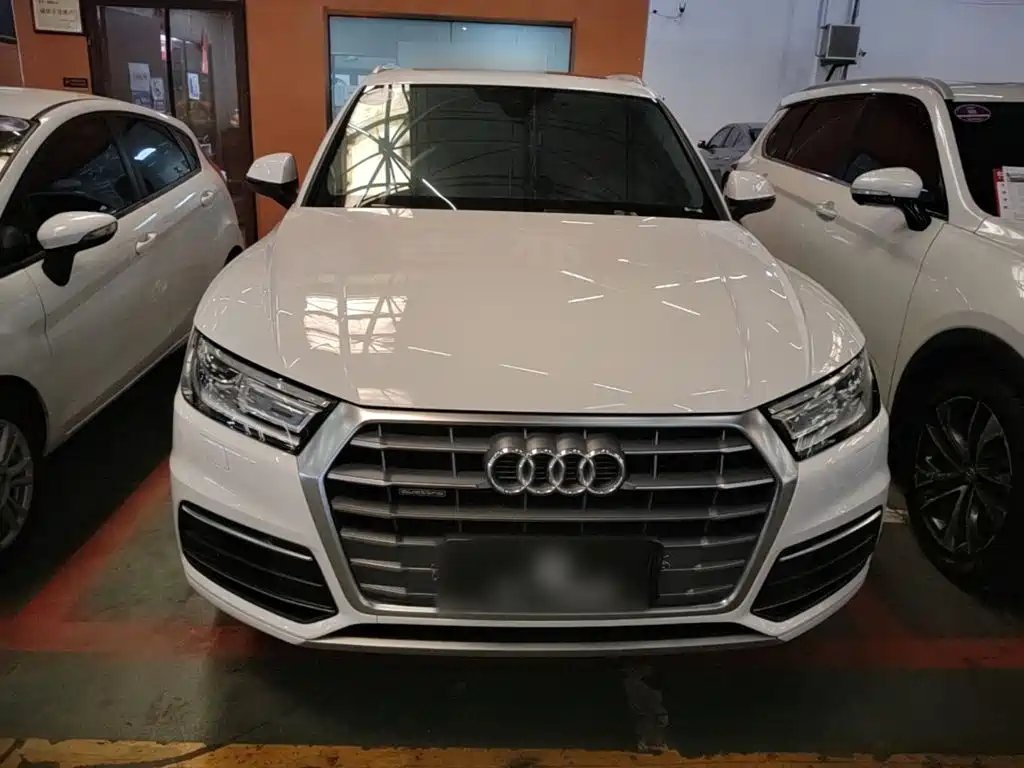 Audi Q5L 2020 40 TFSI