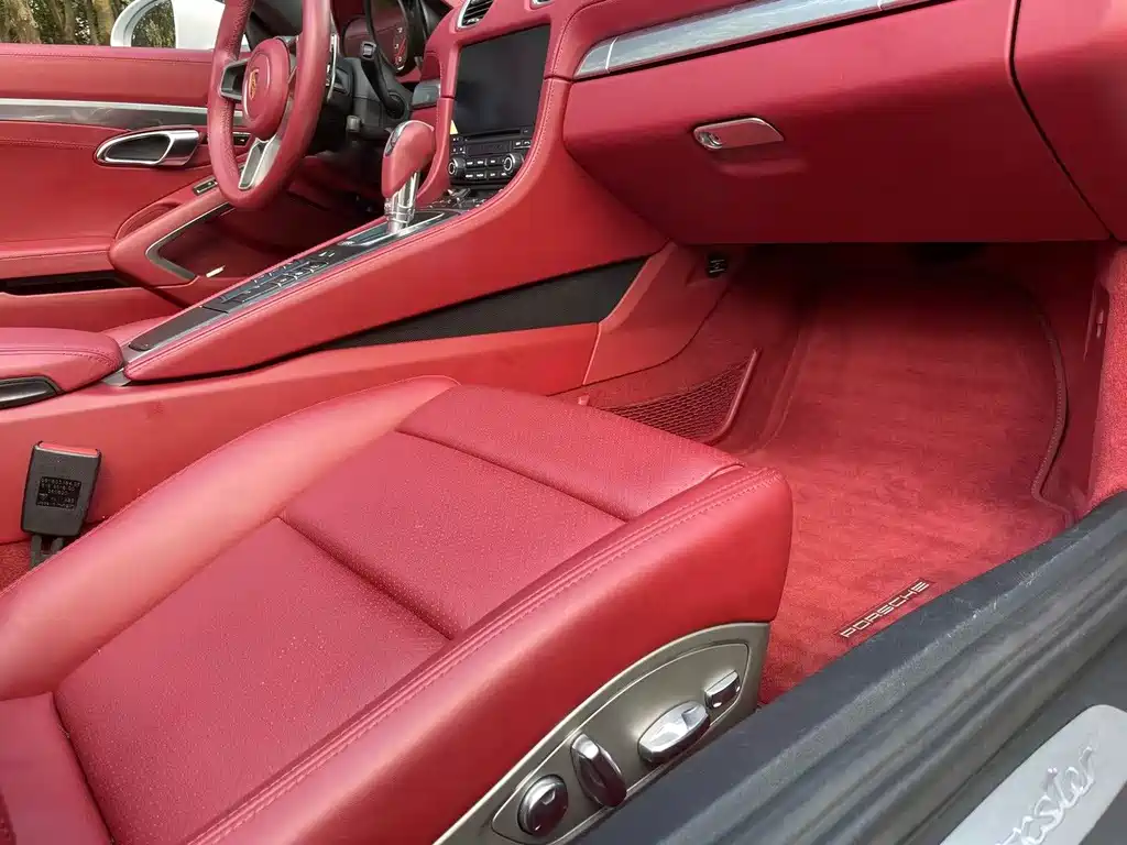 Porsche 718 2018 Boxster 2.0T