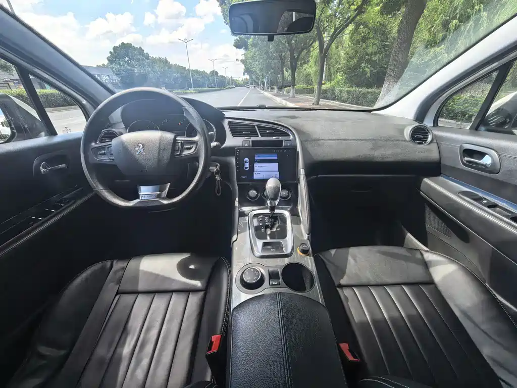Peugeot 3008 — миниатюра 3
