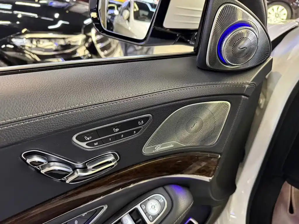 Mercedes-Benz S-Class — миниатюра 10
