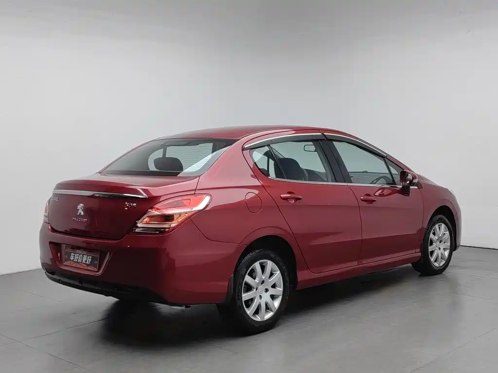 Peugeot 308 — миниатюра 2