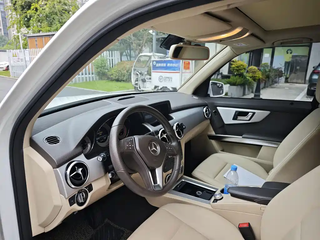 Mercedes-Benz GLK-Class — миниатюра 8