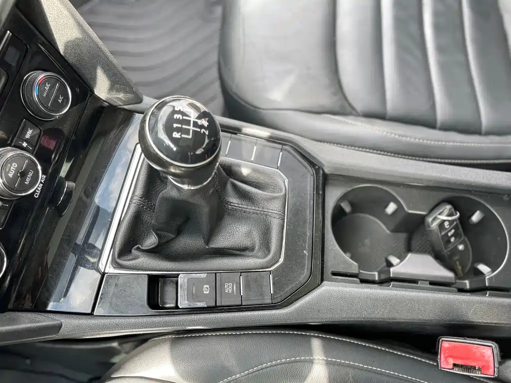 Volkswagen Lamando — миниатюра 10