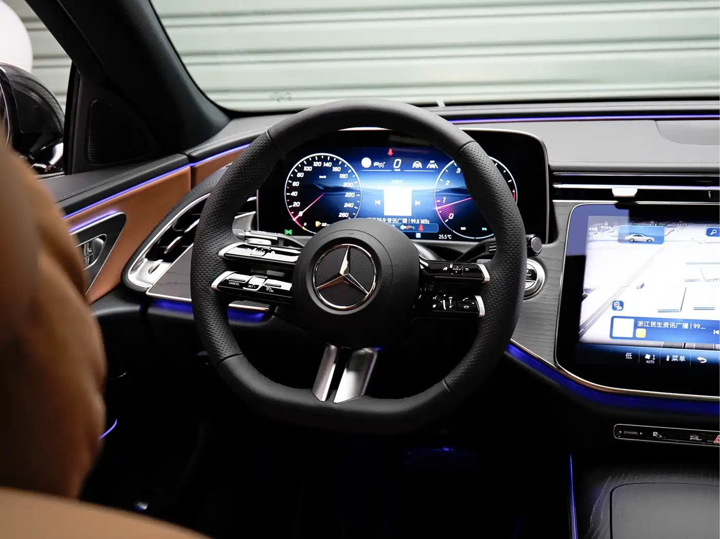 Mercedes-Benz E-class id 4514385 из Китая 17