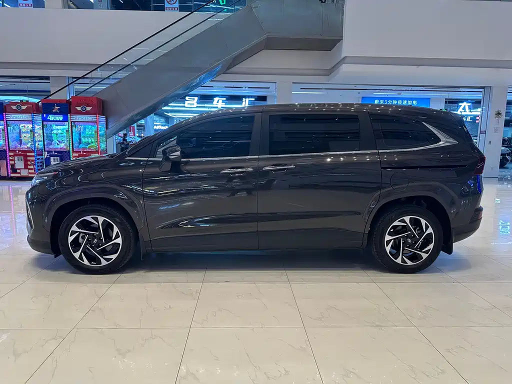 Hyundai Custo 2021 270TGDi Luxury LUX