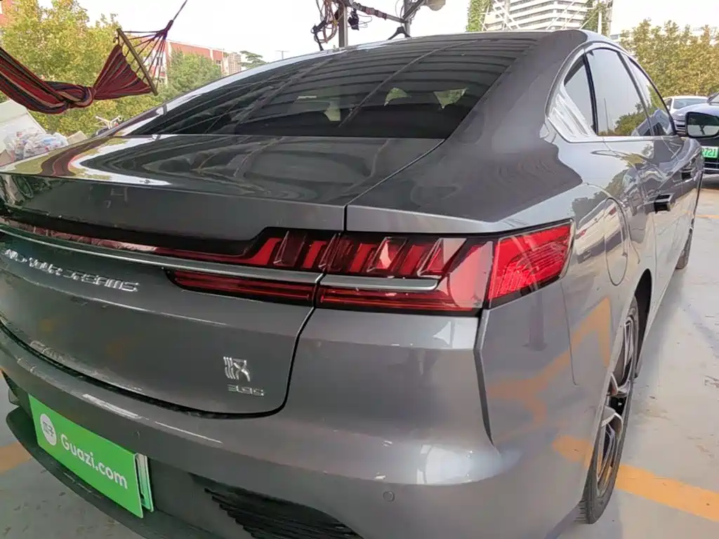 BYD Han — миниатюра 8