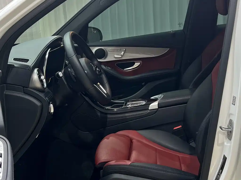 Mercedes-Benz GLC 2020 GLC 260 L 4MATIC Luxury