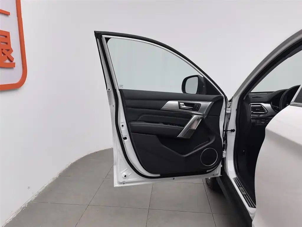 Haval H2 2017 1.5T AT Luxury