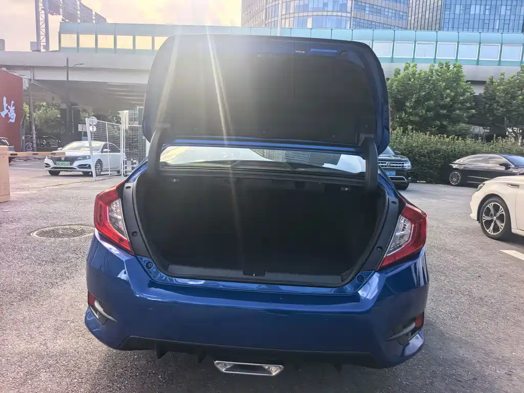 Honda Civic — миниатюра 15