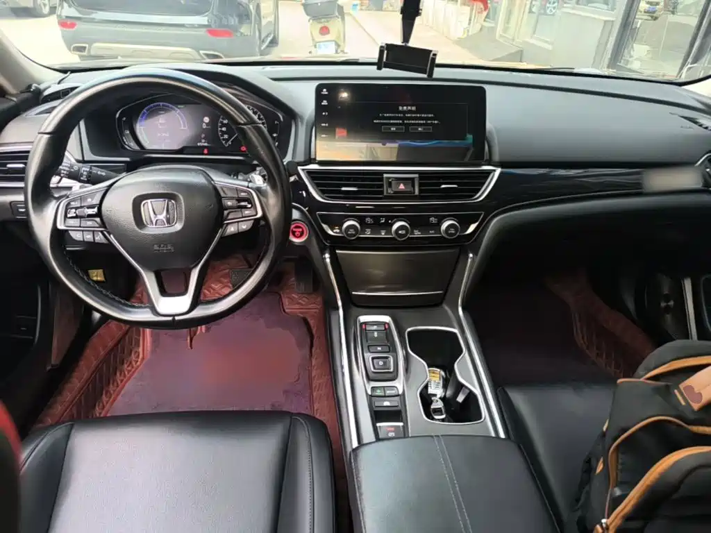 Honda Accord — миниатюра 10