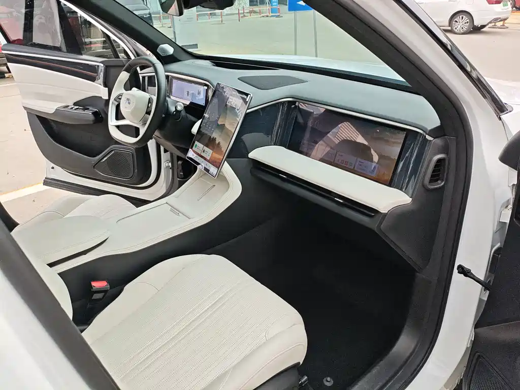 Geely Galaxy Galaxy L7 L7 2023 1.5T 115km