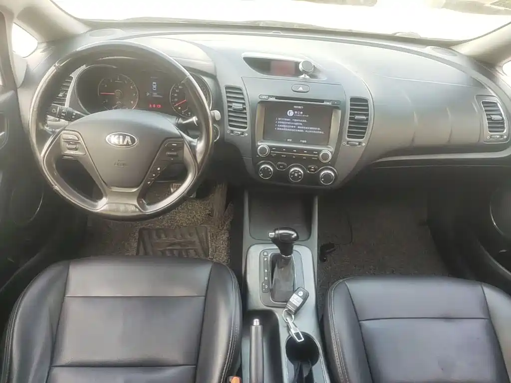 Kia K3 — миниатюра 10