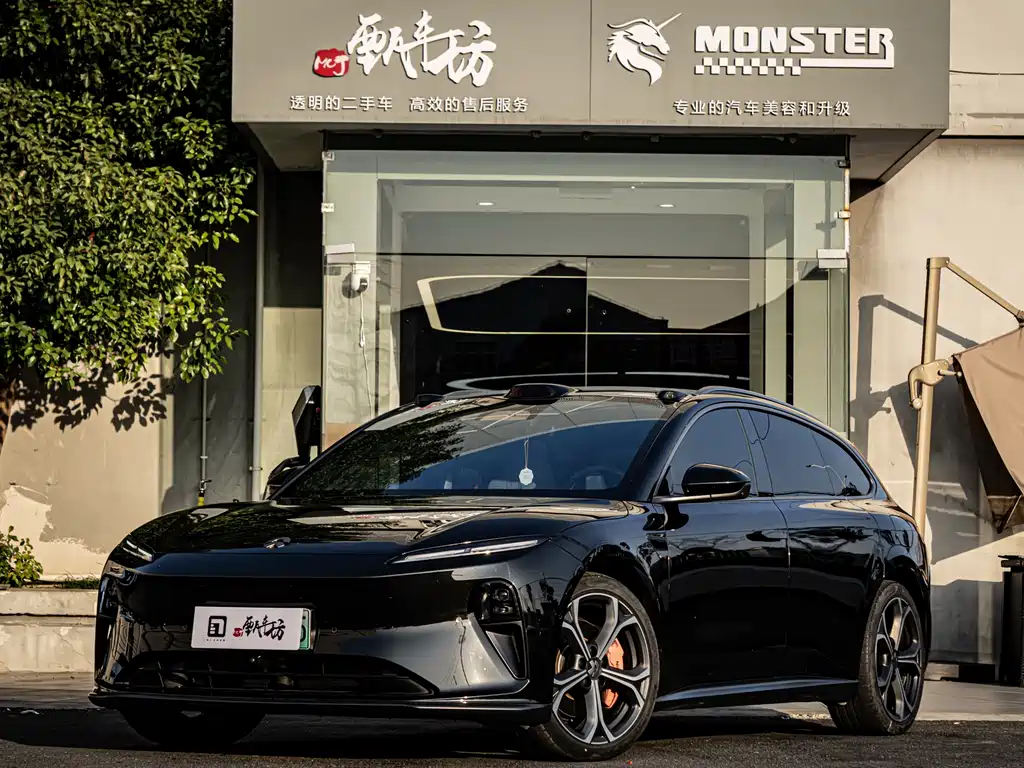 NIO NIO ET5T