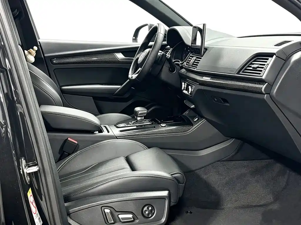 Audi Q5L — миниатюра 7