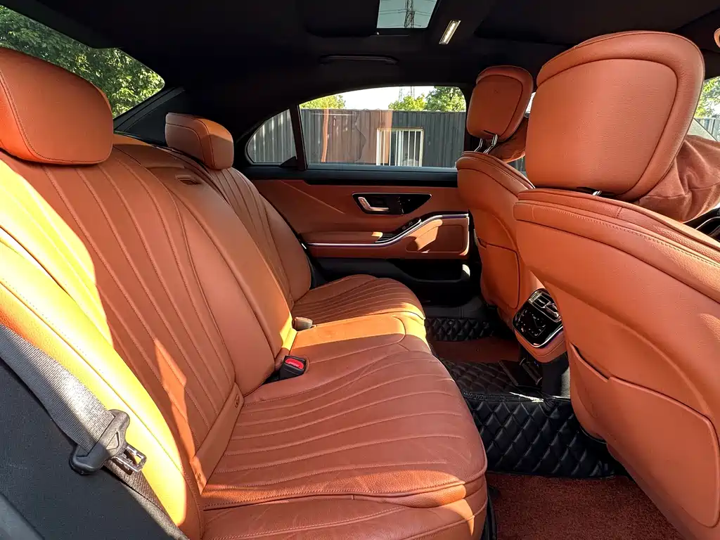 Mercedes-Benz S-Class — миниатюра 17
