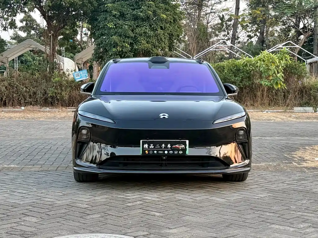NIO NIO ET5T