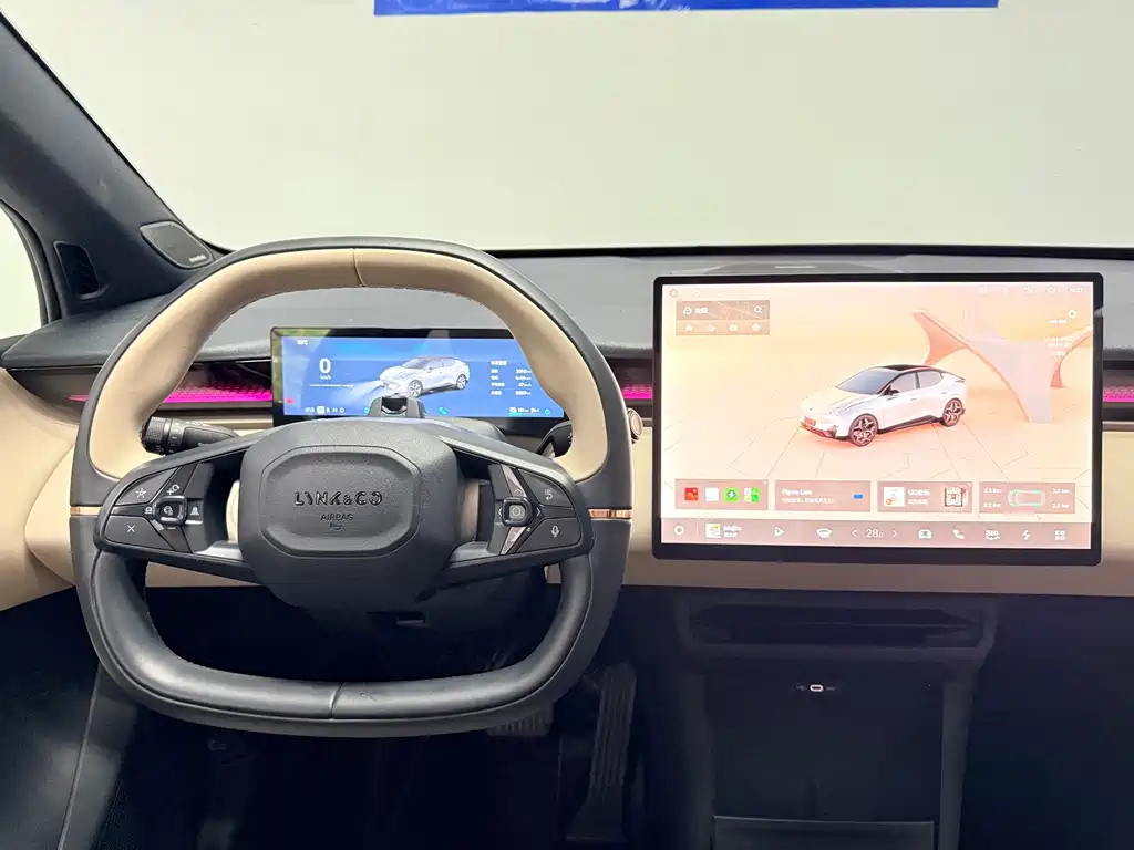Lynk & Co Z20 — миниатюра 14