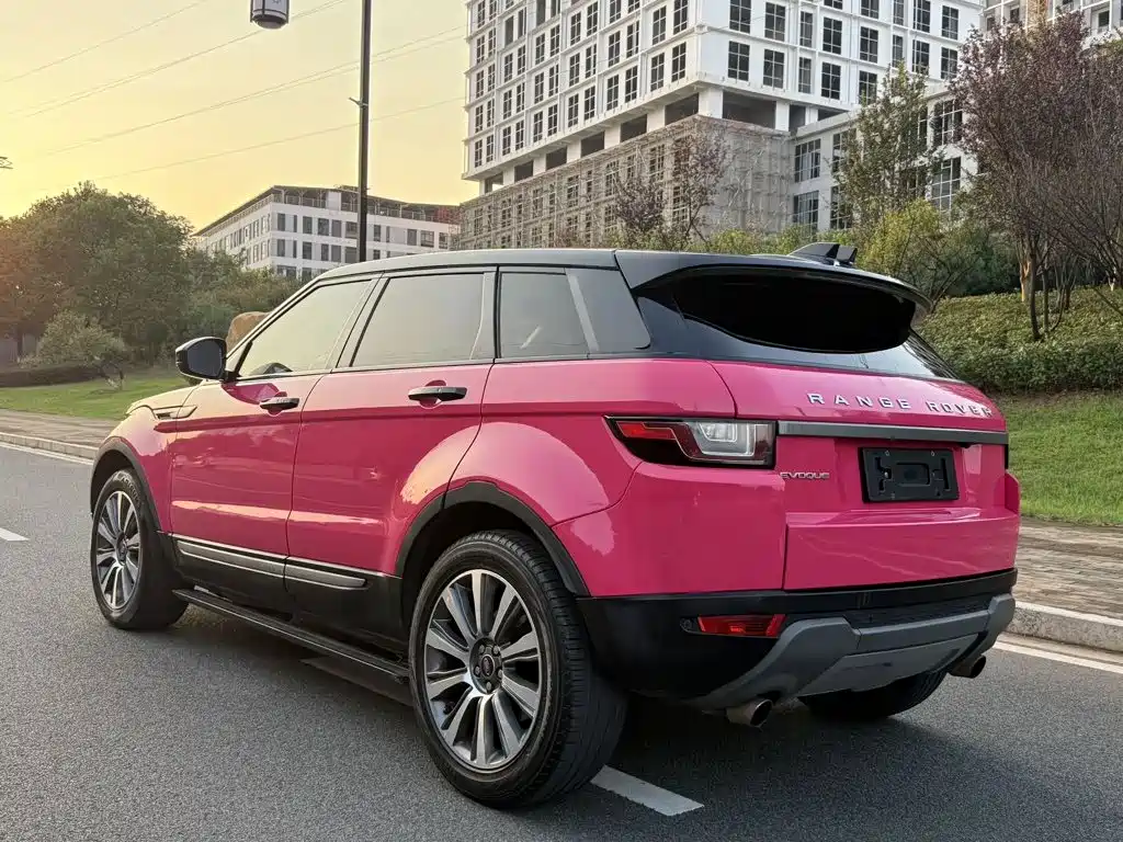 Land Rover Evoque — миниатюра 6
