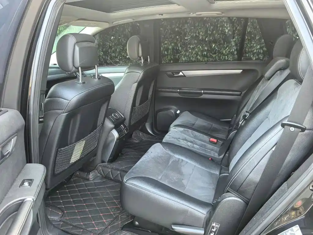 Mercedes-Benz R-Class — миниатюра 7