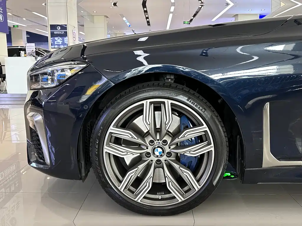 BMW 7 Series 7 2019 M760Li xDrive V12 Sport