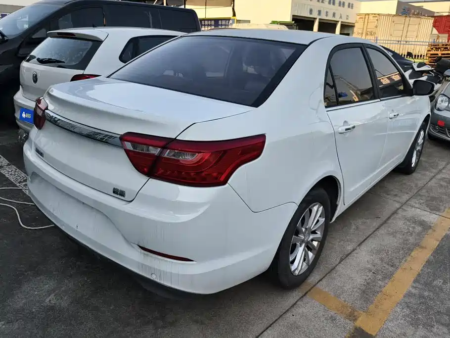 Geely Vision — миниатюра 3