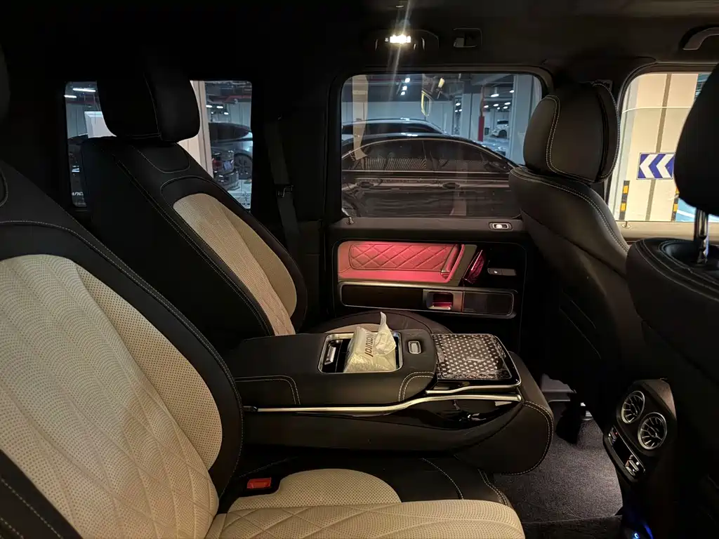 Mercedes-Benz G-Class — миниатюра 5