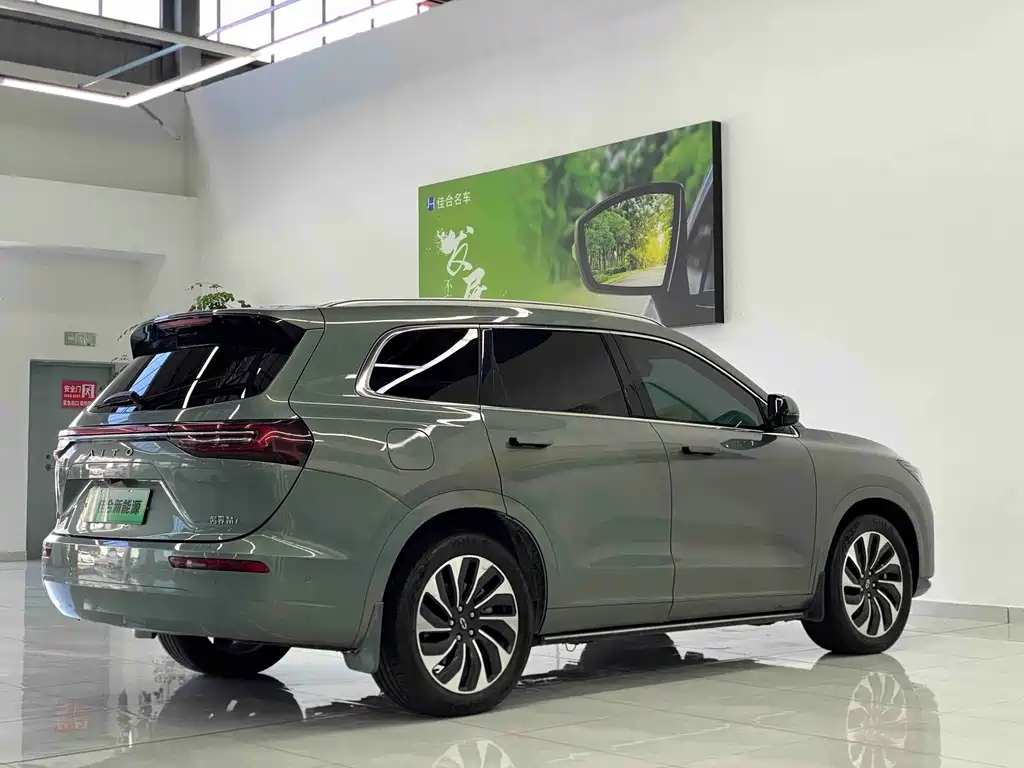 AITO Wenjie AITO M7 — миниатюра 4