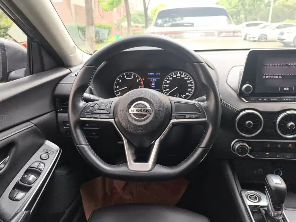 Nissan Sylphy — миниатюра 6