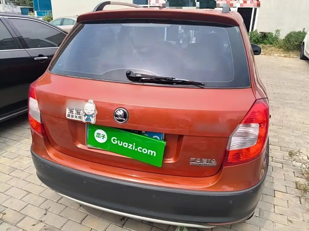 Skoda Fabia — миниатюра 6
