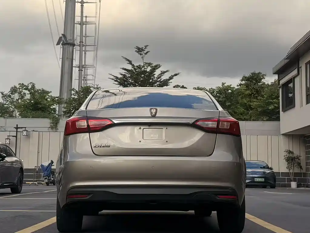 Roewe 360 2015 1.5L AT Luxury