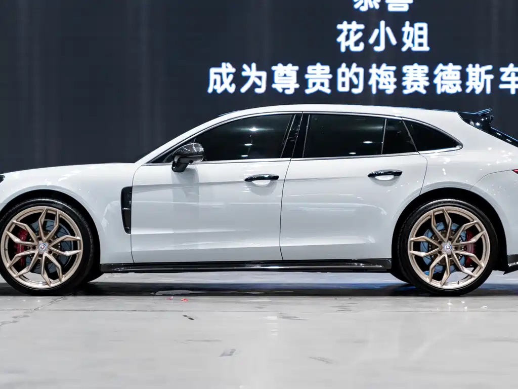 Porsche Panamera 2017 Panamera 4 Sport Turismo 3.0T