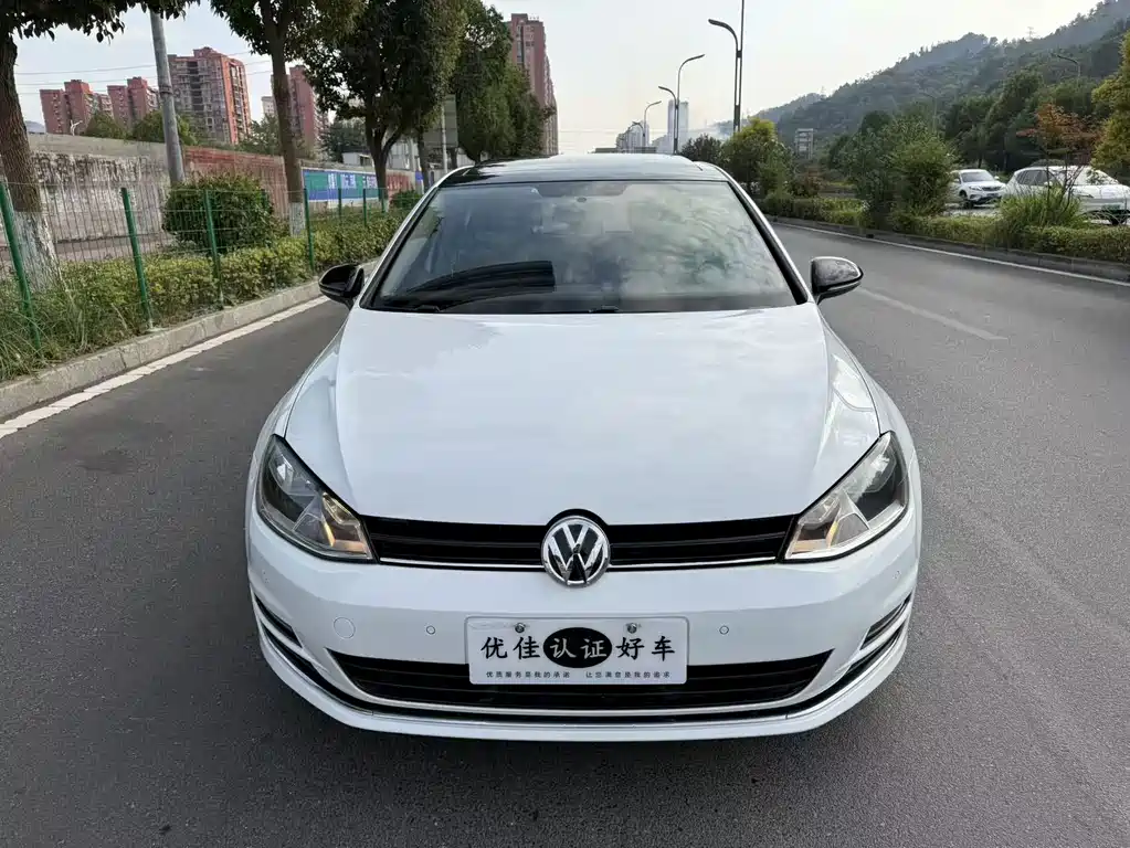 Volkswagen Golf — миниатюра 2