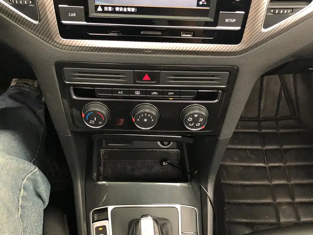 Volkswagen Golf Sportsvan — миниатюра 14