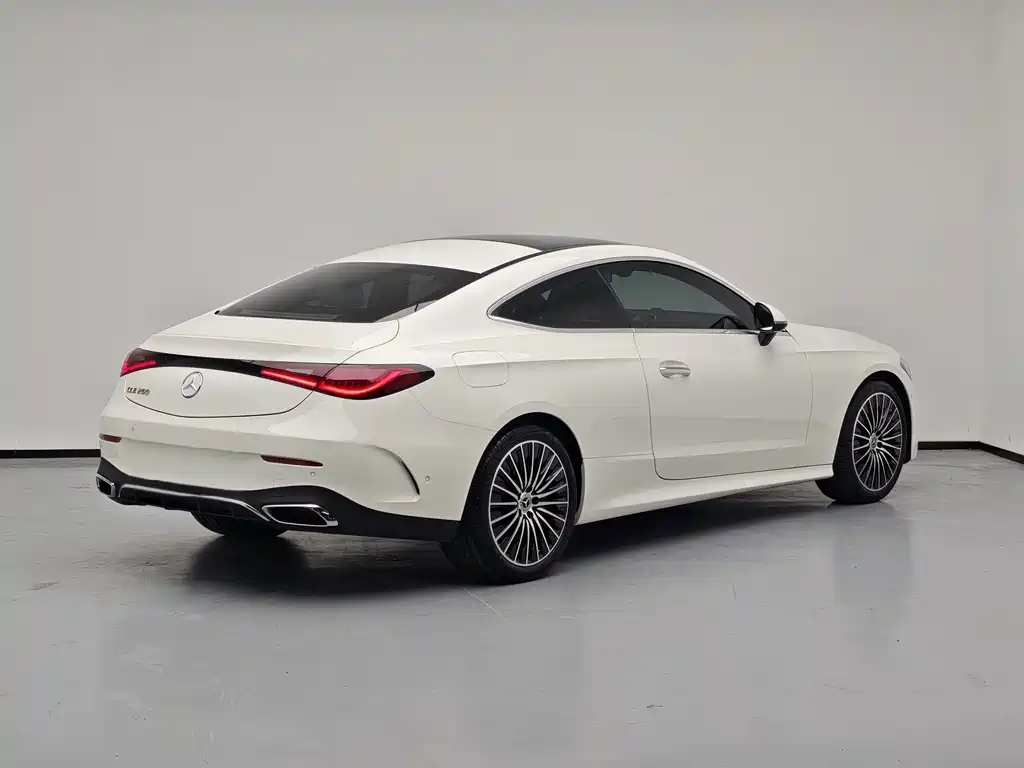 Mercedes-Benz CLE — миниатюра 4