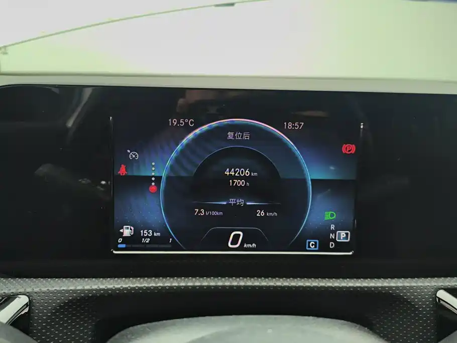 Mercedes-Benz A-Class — миниатюра 14