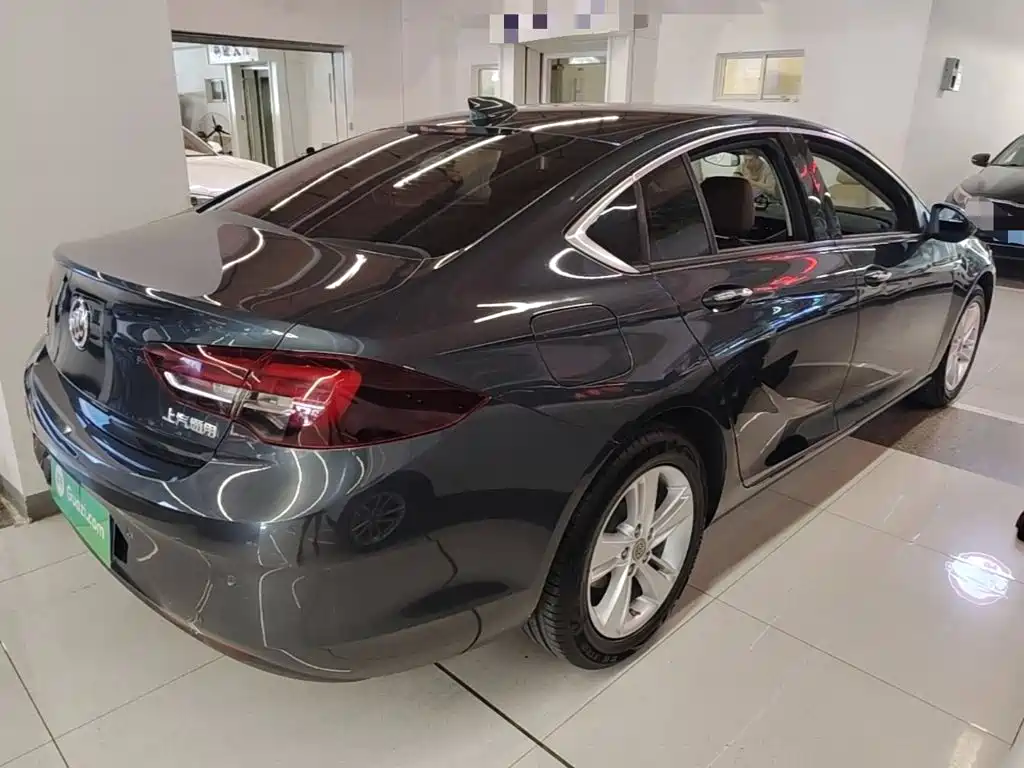 Buick Regal — миниатюра 7