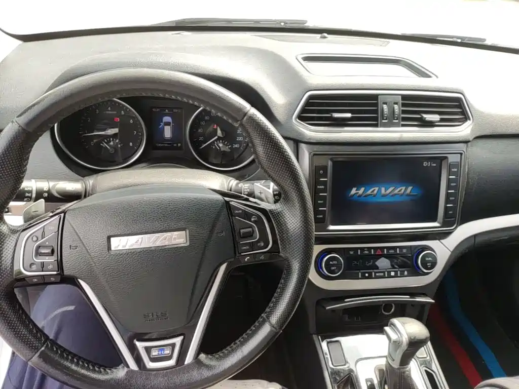 Haval H6 Coupe — миниатюра 10